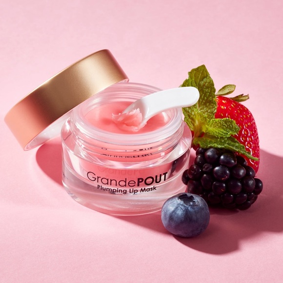Grande Cosmetics - GrandePOUT Plumping Lip Mask - Picture 5 of 7